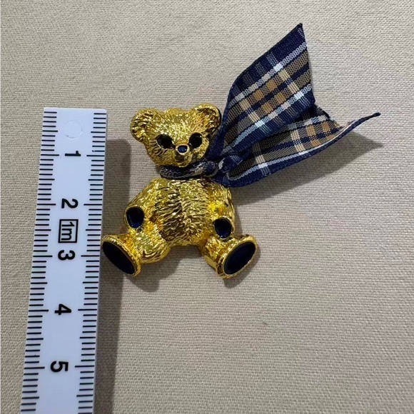 Bear brooch - Picture 4 of 7